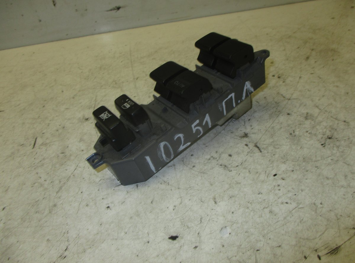 Toyota RAV4 (XA20) Main windows switch TOYOTA RAV 4 III (XA30) (2005-2012) Main window...