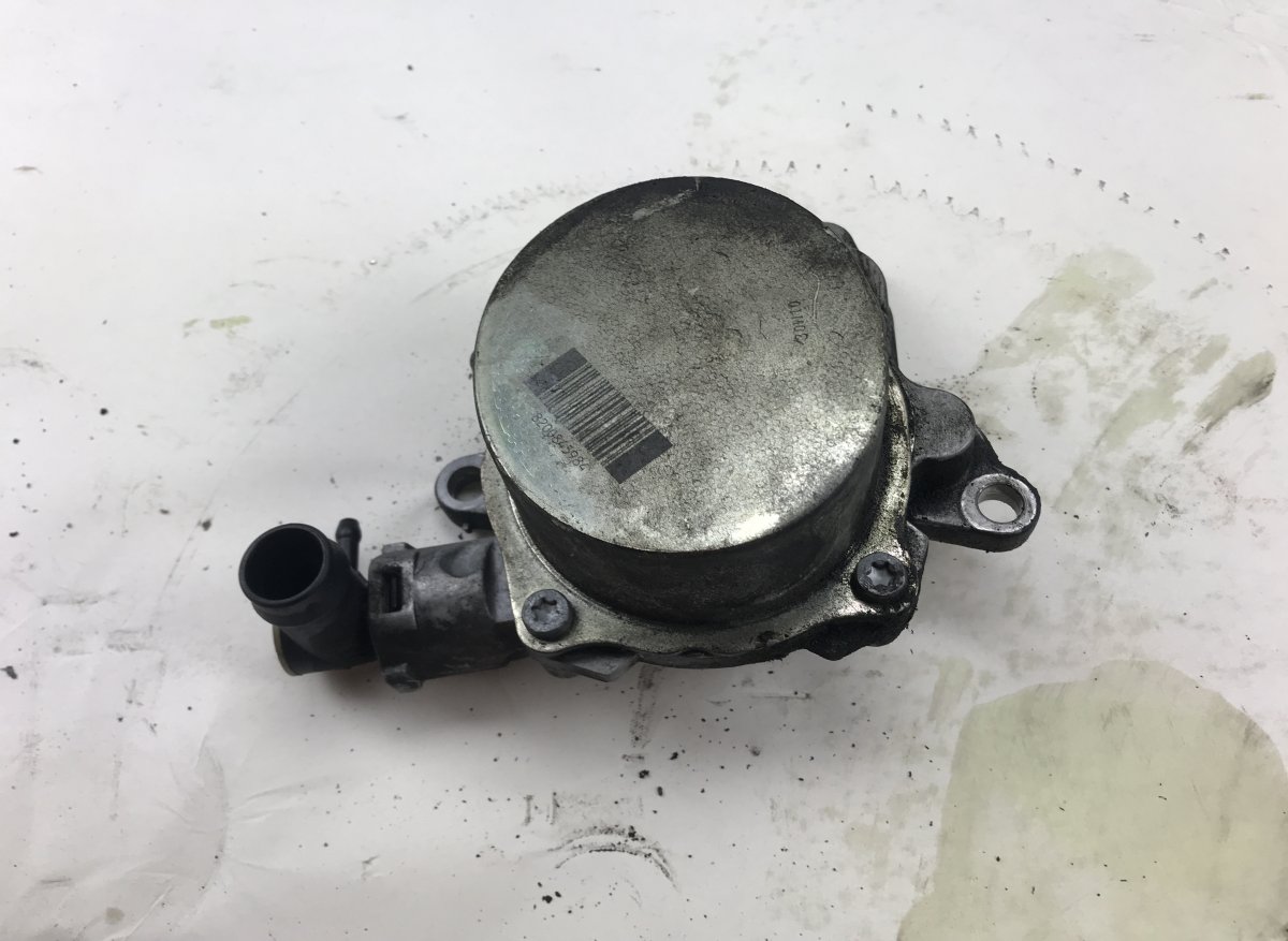 Nissan X-Trail Vacuum Pump, engine NISSAN X-TRAIL II (T31) (2007-2013) Vacuum Pump...