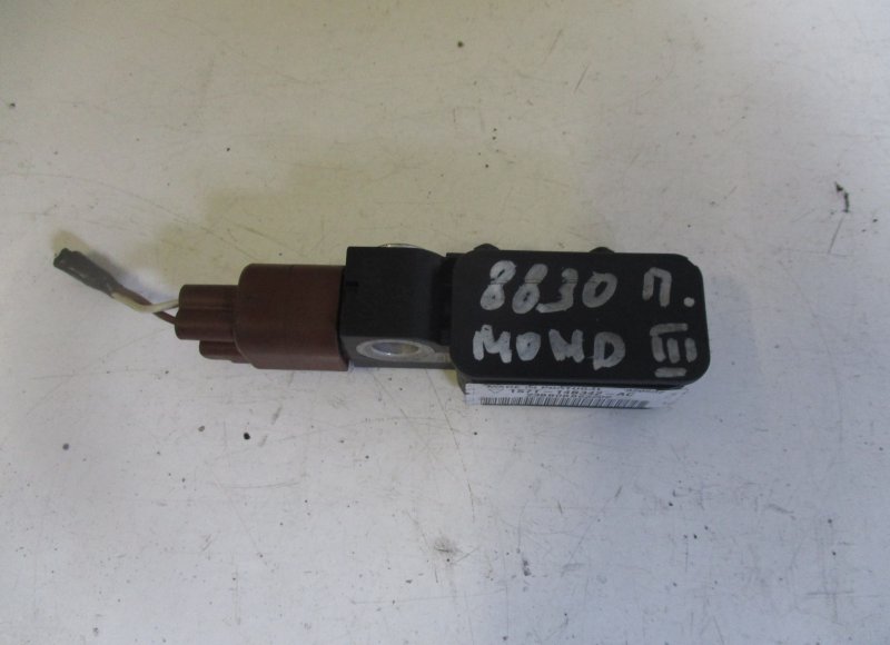 Ford Mondeo Airbag crash sensor, right FORD MONDEO Mk III (2000-2007) Airbag crash sen...