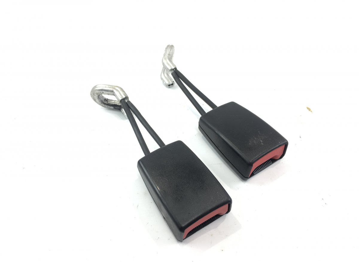 Mercedes-Benz CLS (C219) Seat Belt Buckle Rear Left MERCEDES-BENZ CLS (C219) (2004-2010) Seat Belt ...