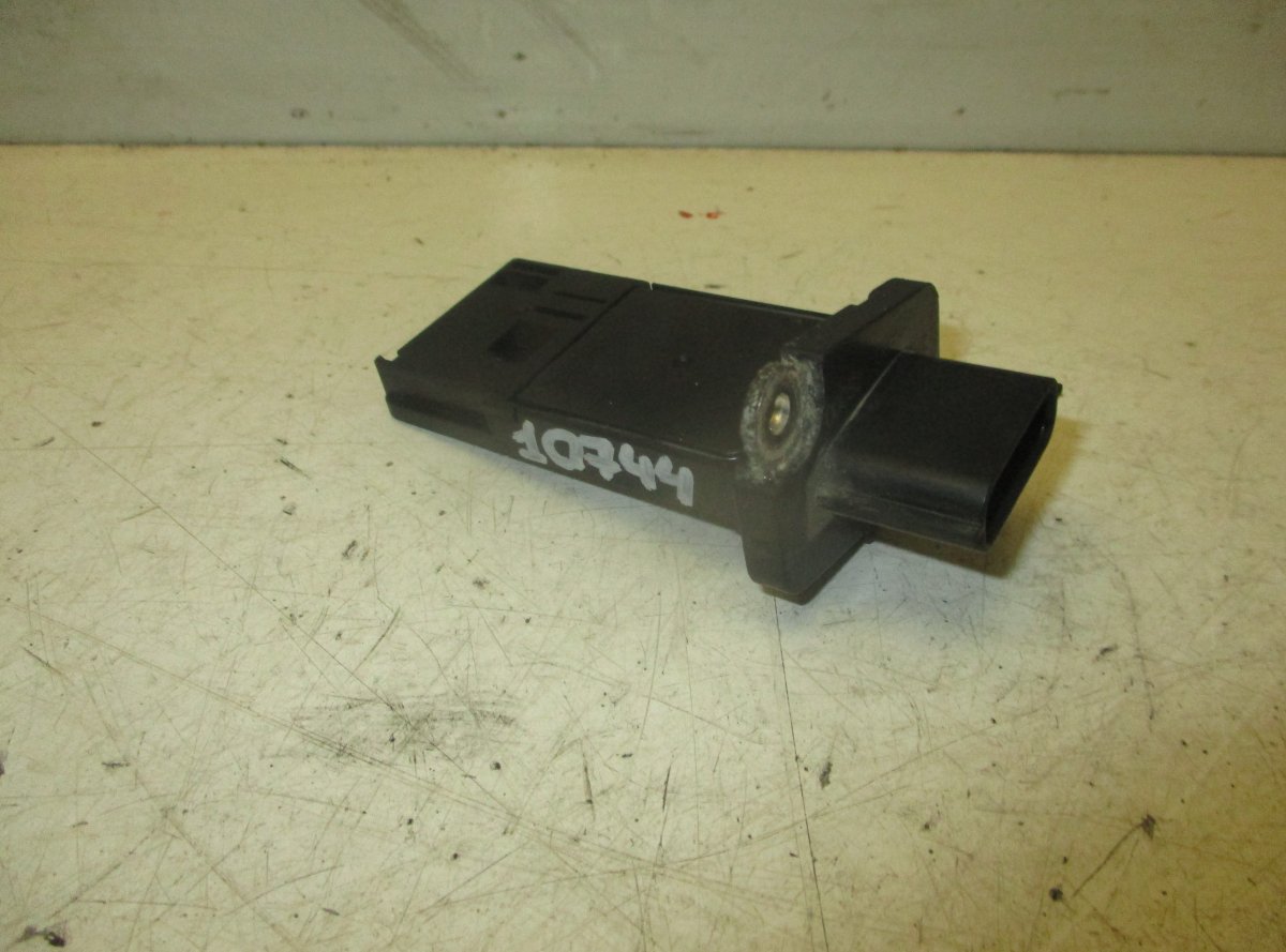 Nissan Pick Up / Navara / NP300 (D22) Mass Air-Flow Sensor NISSAN NAVARA II / NP300 (D40) (2004-2021) Mass...