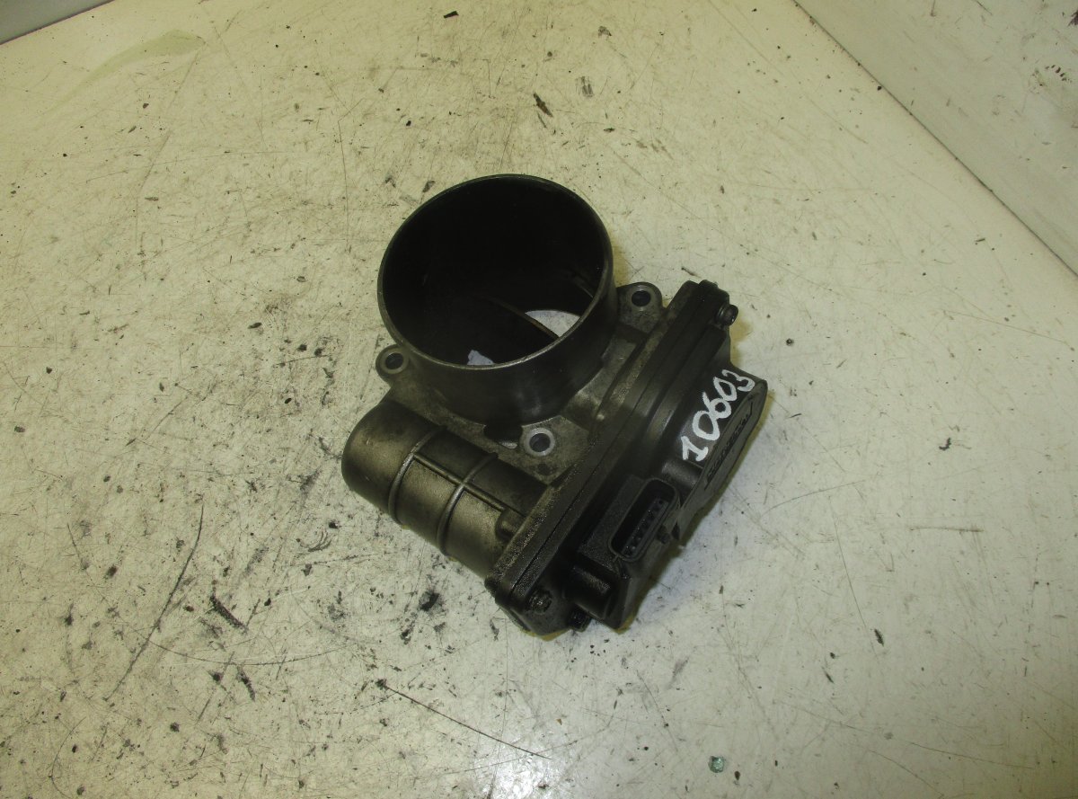 Opel Signum Throttle body OPEL SIGNUM (2003-2008) Throttle body SERA52601...