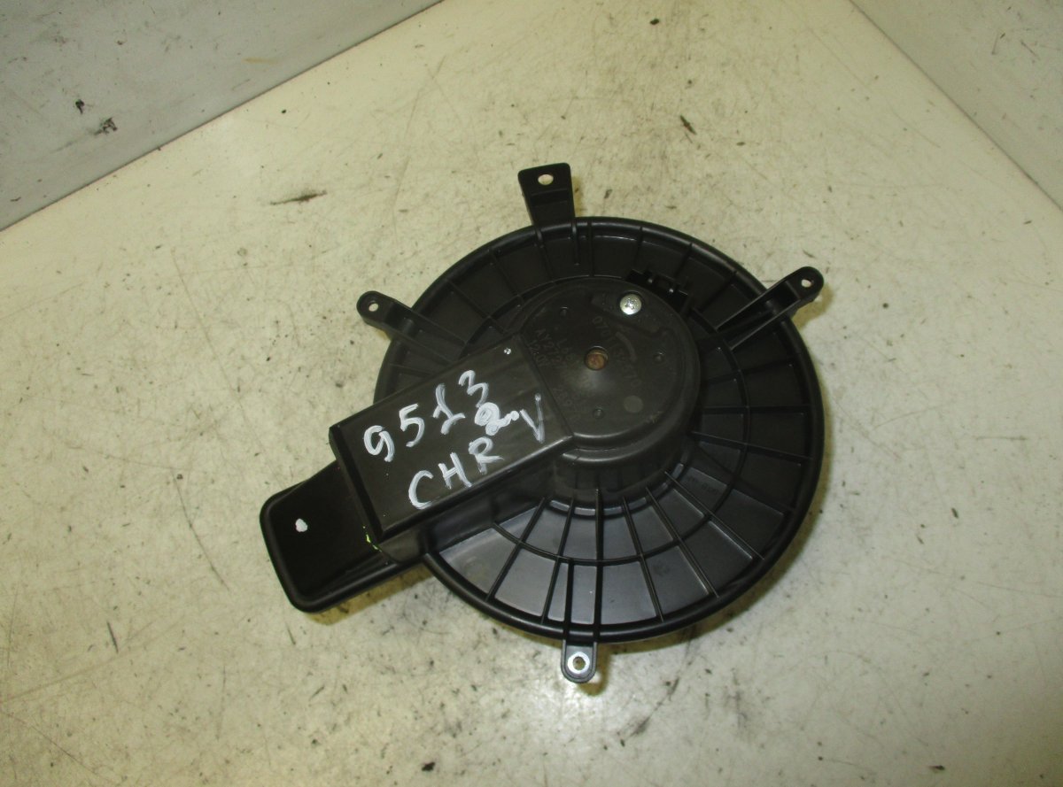 Chrysler Grand Voyager / Town & Country Heater Blower Motor Heater blower motor — CHRYSLER VOYAGER V (RT) (...