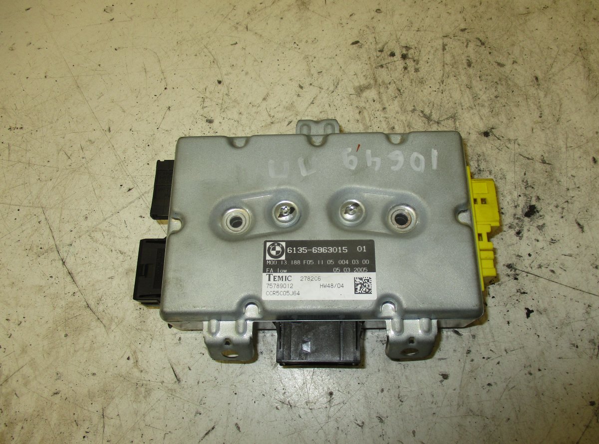BMW 5 (E60 / E61) Door control unit front right BMW 5 (E60, E61) (2003-2010) Door control unit ...