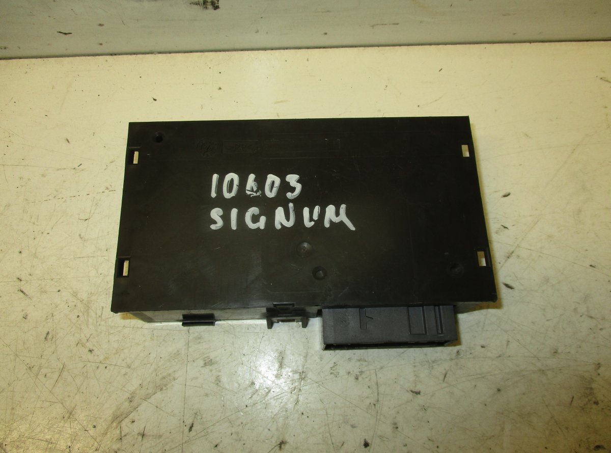 Opel Signum Phone / bluetooth control unit OPEL SIGNUM (2003-2008) Phone / bluetooth contr...