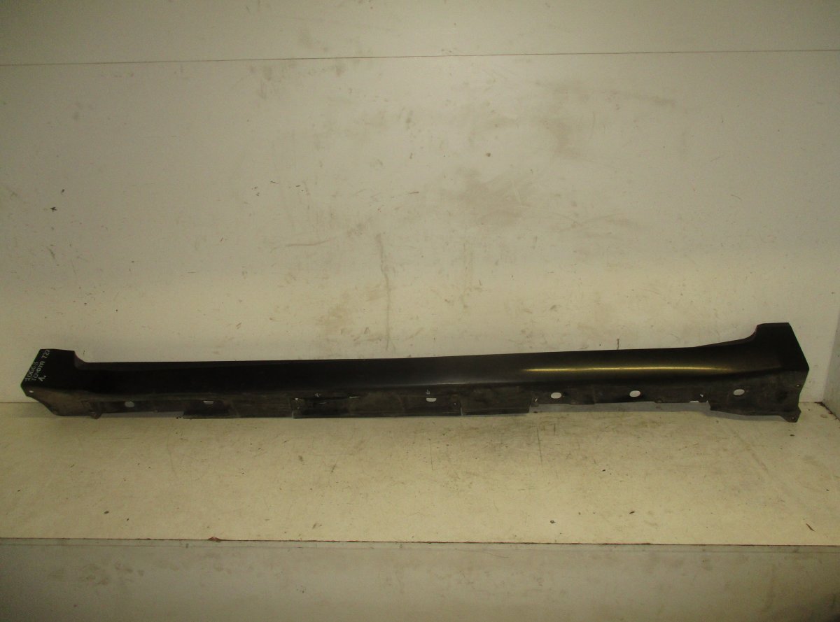 Toyota Avensis (T27) порог (левый) TOYOTA AVENSIS (T270) (2009-2018) Side Skirt Le...