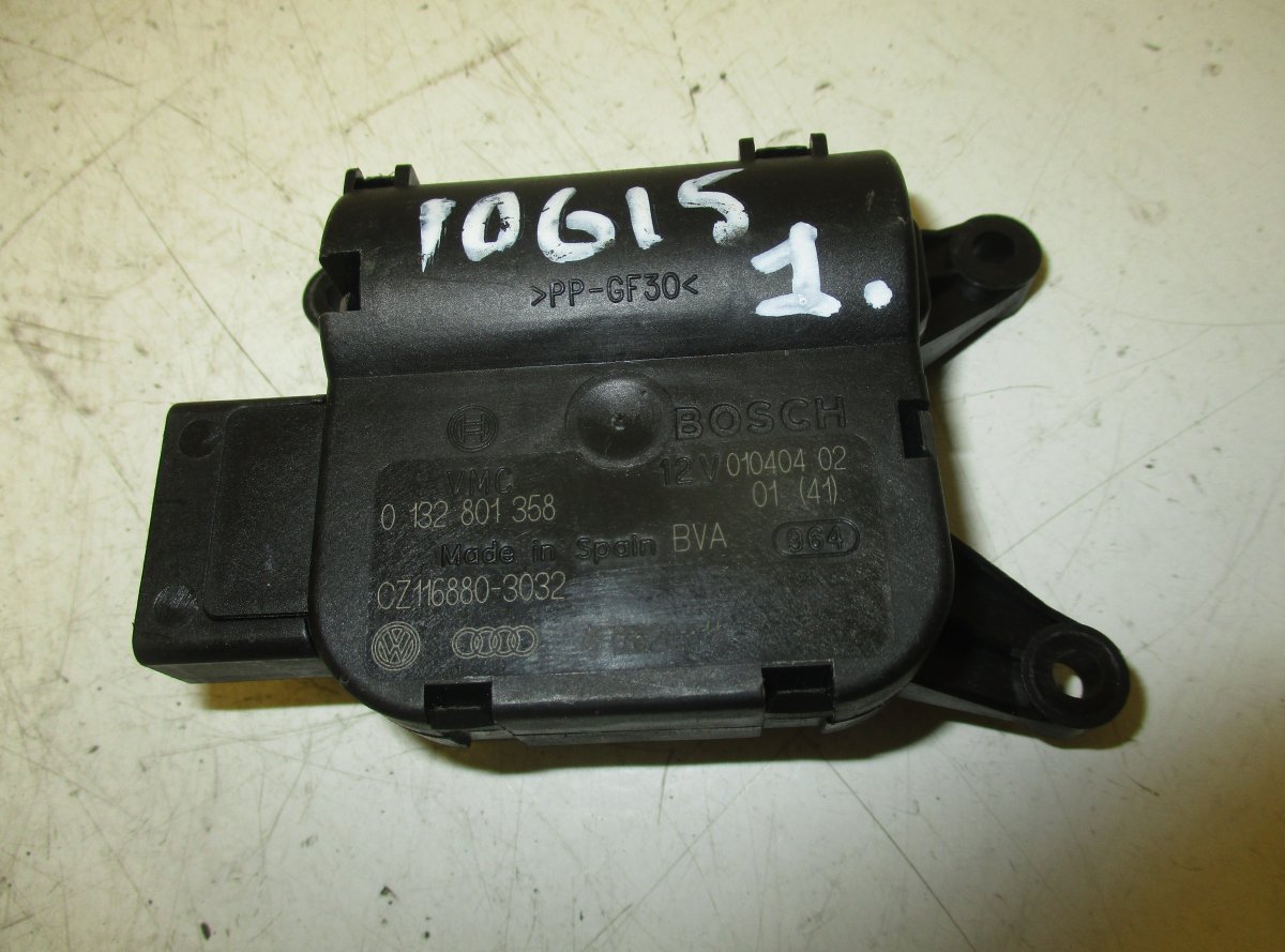 Audi A6 (C5) Evaporator air flow flap control motor AUDI A6 / A6 ALLROAD (C6, 4F) (2004-2011) Evapo...