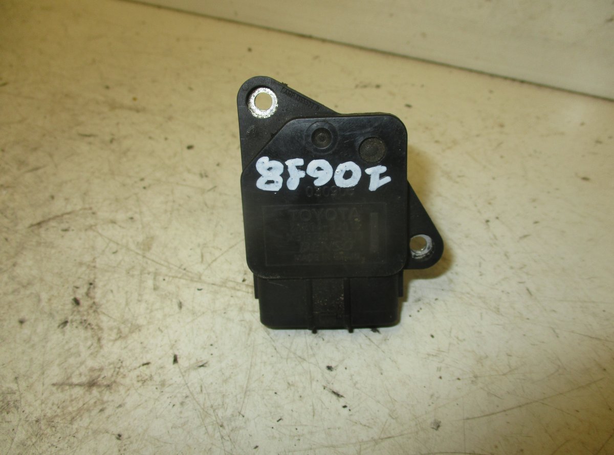 Toyota Avensis (T22) Mass Air-Flow Sensor TOYOTA AVENSIS (T250) (2003-2008) Mass Air-Flow...