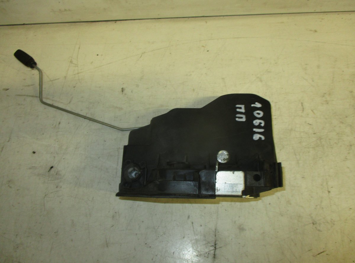 BMW X3 (E83) Door Lock Front Right BMW X3 (E83) (2004-2012) Door Lock Front Right ...