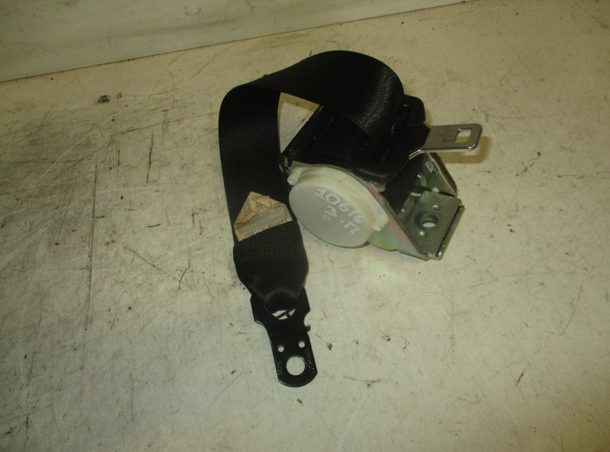 BMW X3 (E83) Seat Belt Rear Right BMW X3 (E83) (2004-2012) Seat Belt Rear Right 3...