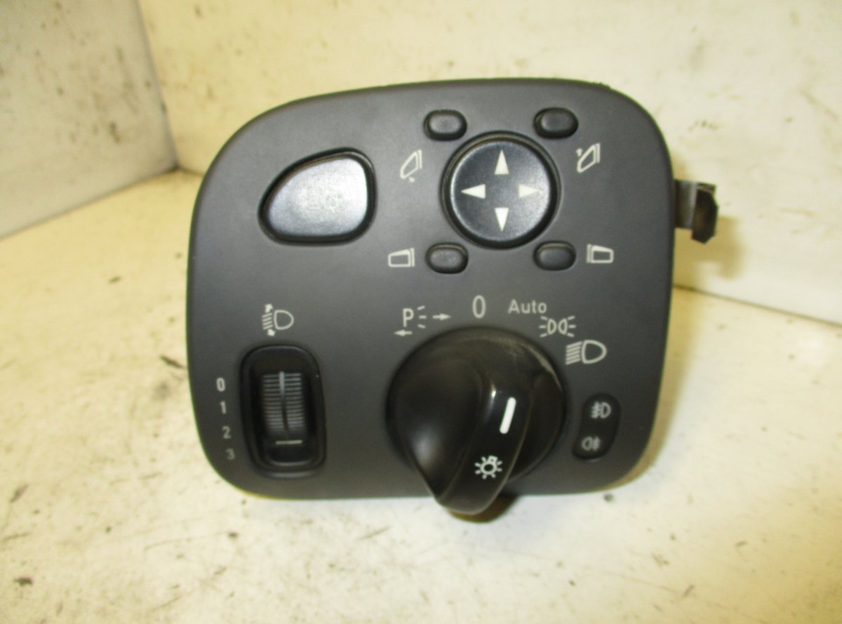 Mercedes-Benz CLK (W208) Headlight Switch MERCEDES-BENZ CLK (C209) (2002-2010) Headlight ...
