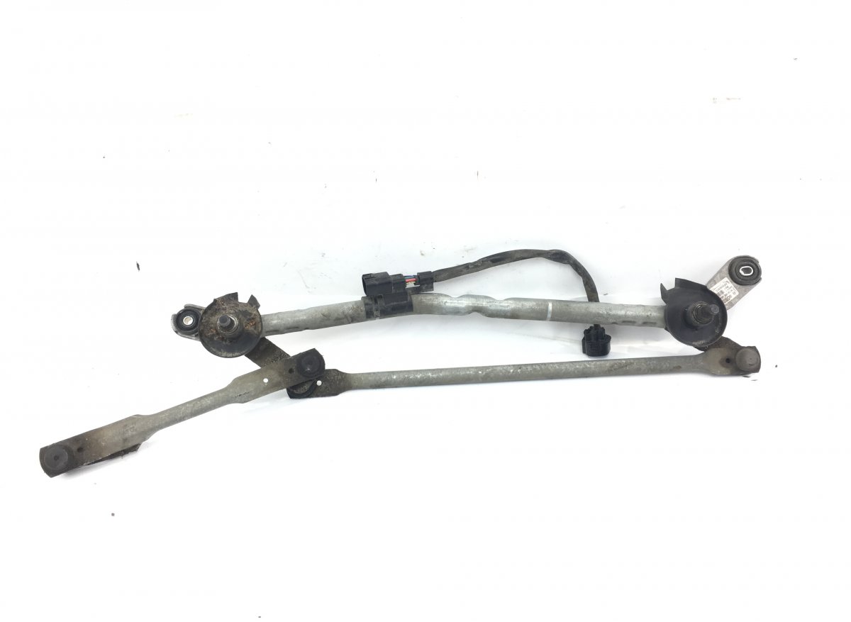 Toyota Avensis (T27) Wiper linkage / mechanism TOYOTA AVENSIS (T270) (2009-2018) Wiper linkage...