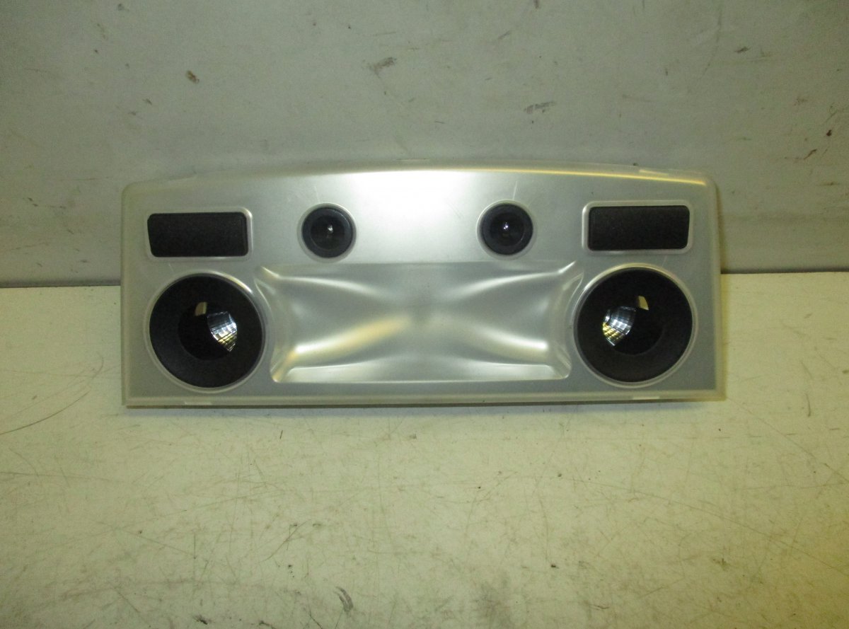BMW 5 (E60 / E61) Interior Lighting rear center BMW 5 (E60, E61) (2003-2010) Interior Lighting ...