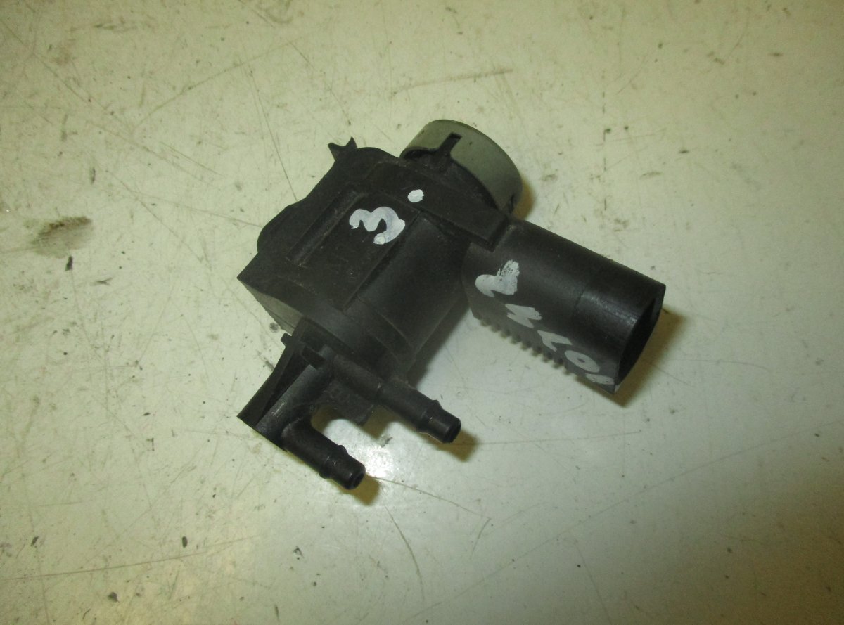 Volkswagen Touareg Engine Solenoid Valve VW TOUAREG I (7L) (2002-2010) Engine Solenoid V...