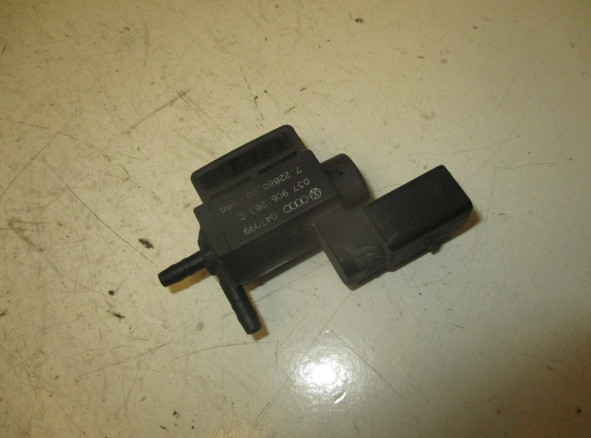 Audi A6 (C5) Intake manifold electric flap motor AUDI A6 / A6 ALLROAD (C6, 4F) (2004-2011) Intak...