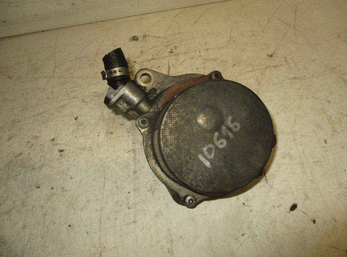 BMW X3 (E83) Vacuum Pump, engine BMW X3 (E83) (2004-2012) Vacuum Pump, engine 77...