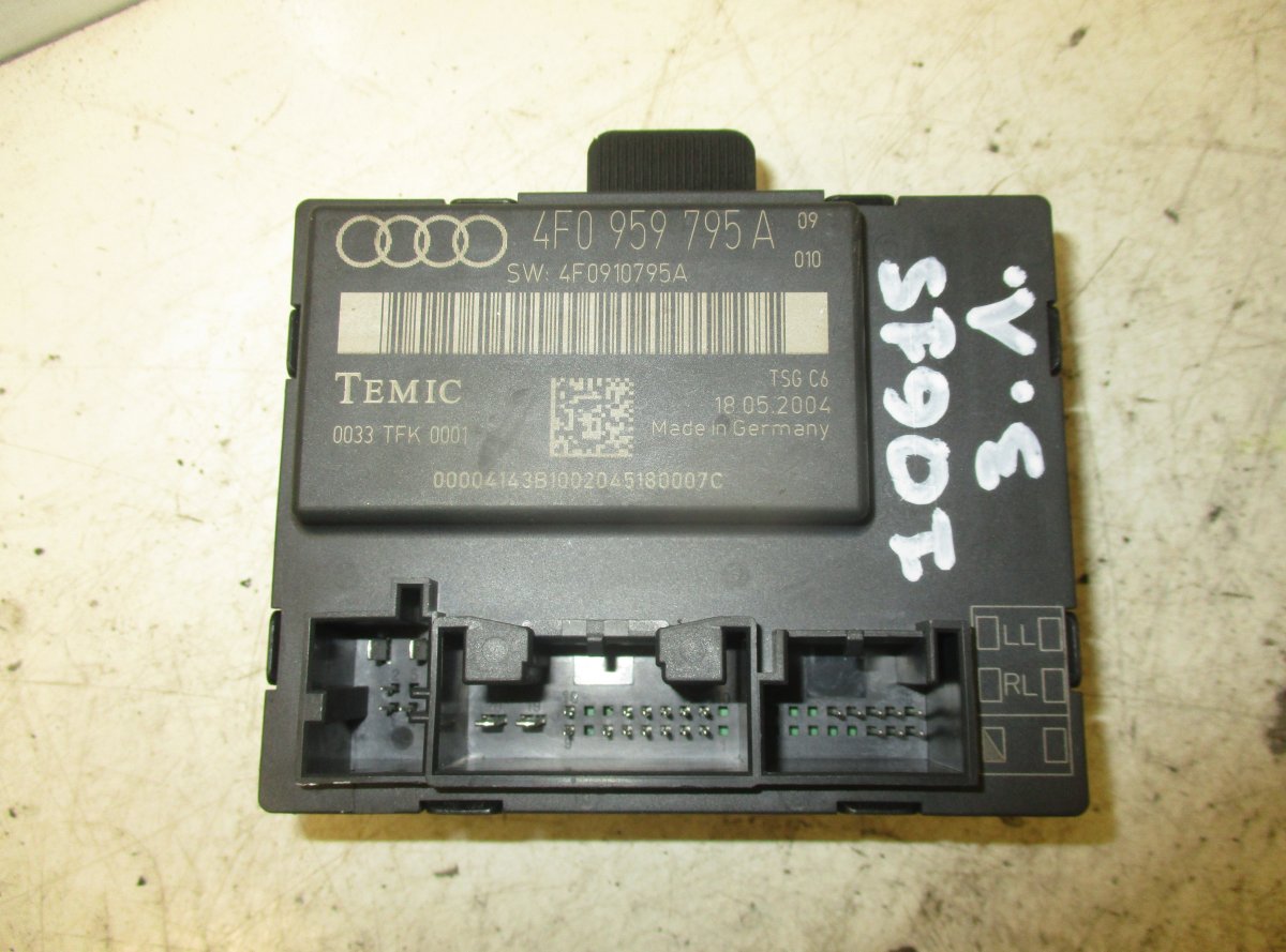 Audi A6 (C5) Door control unit rear left AUDI A6 / A6 ALLROAD (C6, 4F) (2004-2011) Door ...