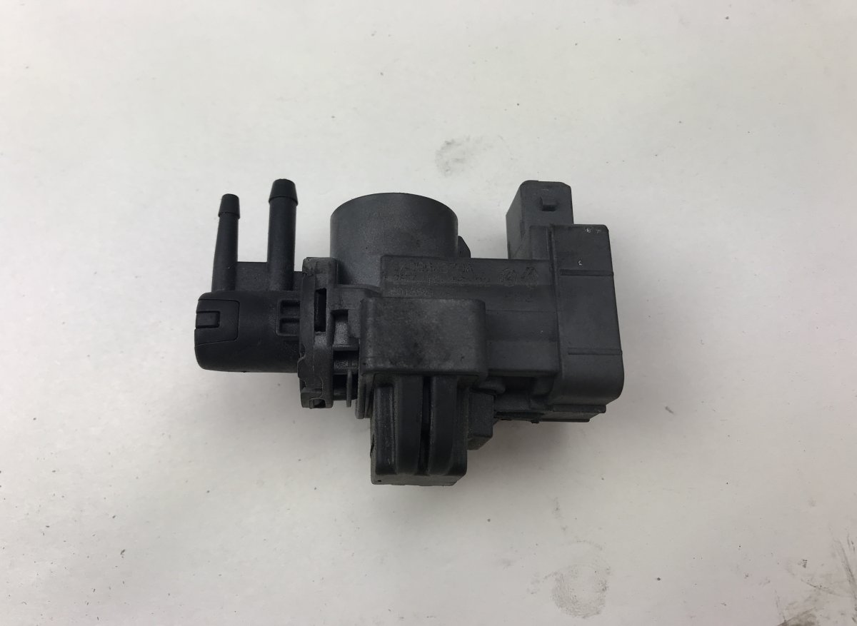 Nissan X-Trail Engine Solenoid Valve NISSAN X-TRAIL II (T31) (2007-2013) Engine Sole...
