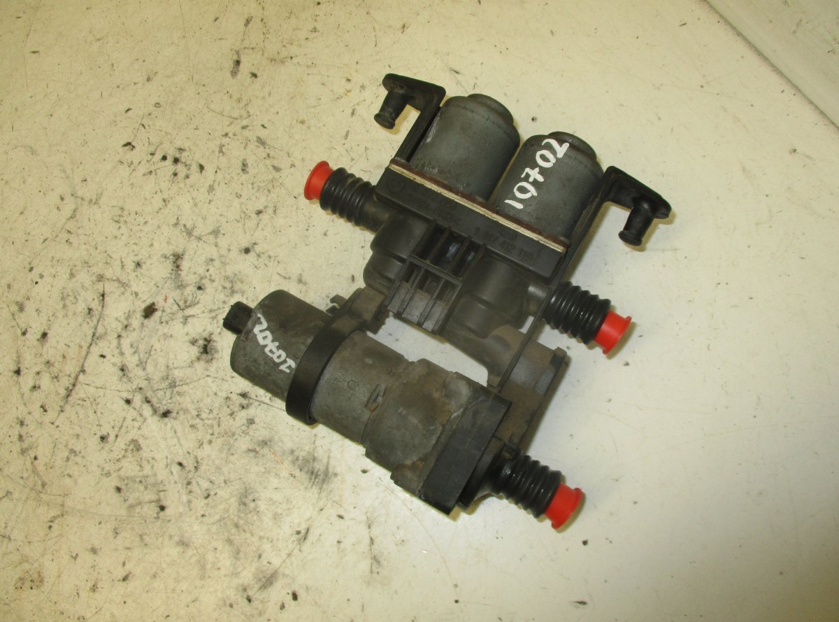 BMW 5 (E34) Heater Bypass Valve