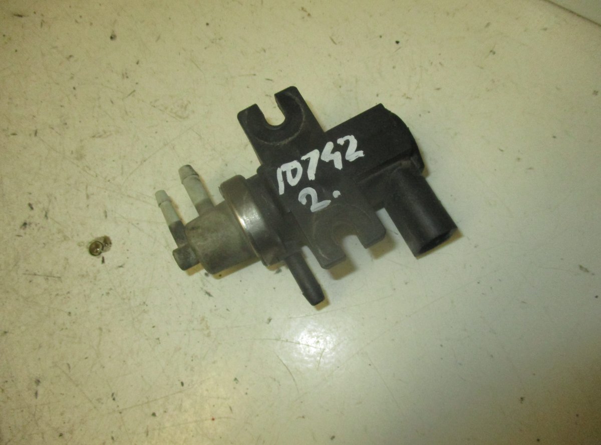 Volkswagen Touareg Engine Solenoid Valve VW TOUAREG I (7L) (2002-2010) Engine Solenoid V...