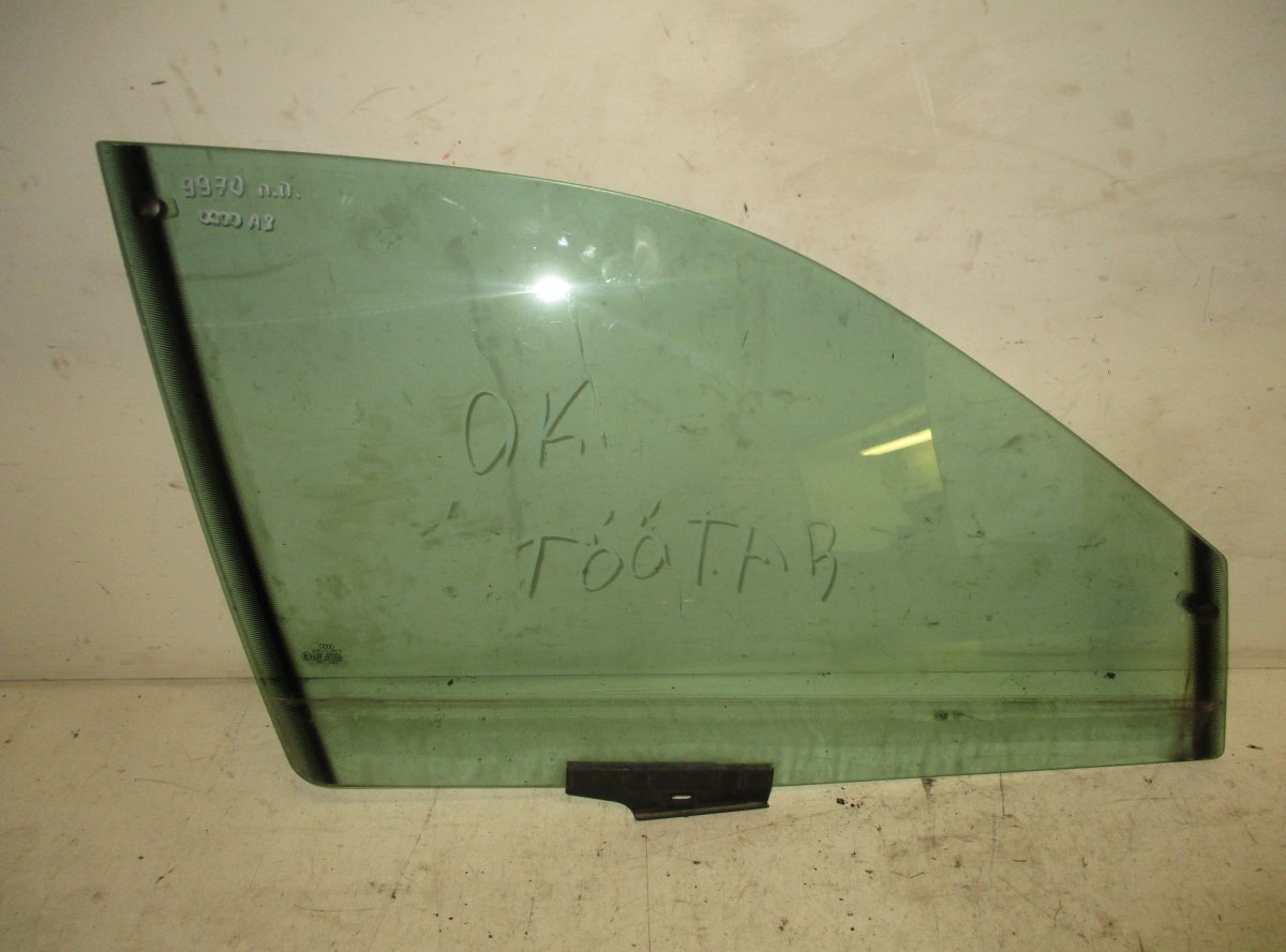 Audi A8 (D2) Door window glass front right AUDI A8 (4D2, 4D8) (1994-2002) Door window glas...