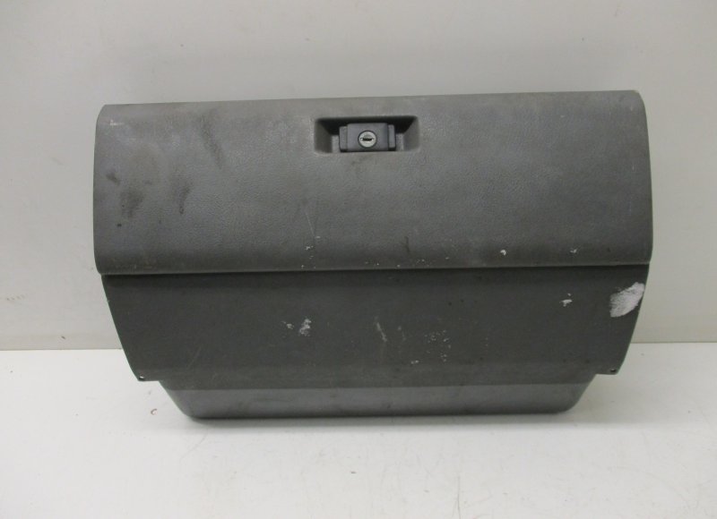 Volkswagen Transporter (T4, Caravelle, Multivan) Glove Compartment Compl. VW TRANSPORTER T4 (70X, 7D) (1990-2003) Glove C...