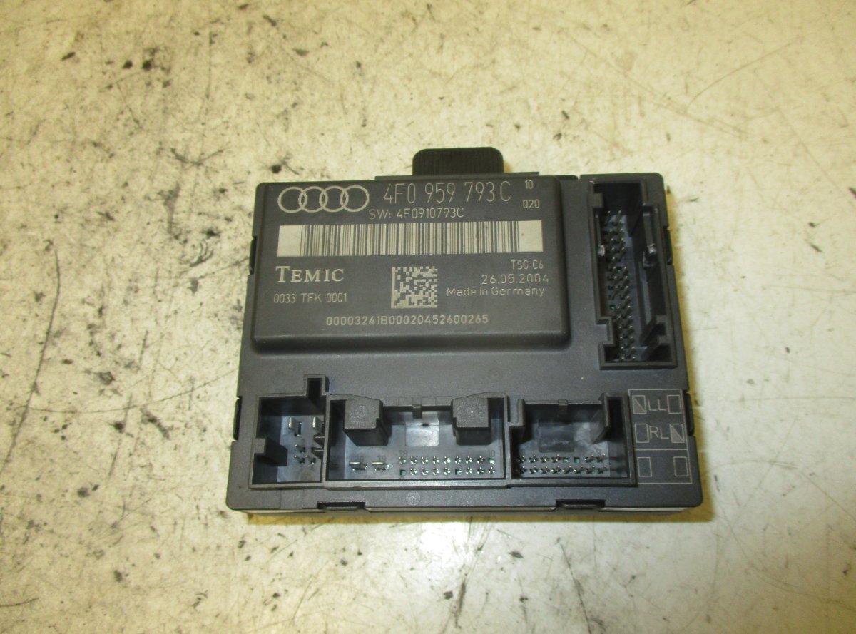 Audi A6 (C5) Door control unit front right