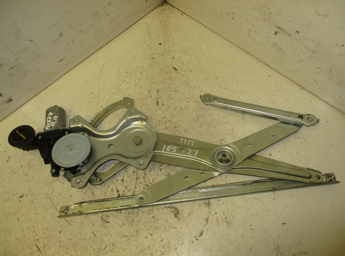 Toyota Corolla Window Regulator Compl. front right TOYOTA COROLLA X (E140, E150) (2006-2012) Windo...