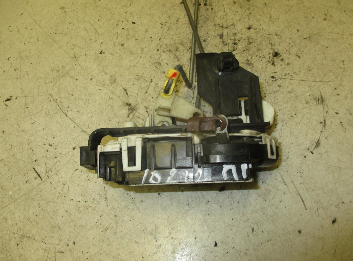 Dodge Caliber Door Lock Front Right DODGE CALIBER (2006-2012) Door Lock Front Right...