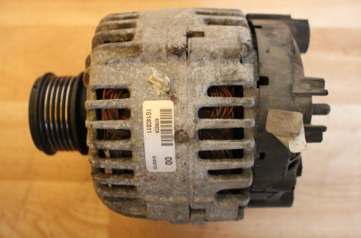 Skoda Octavia Alternator SKODA OCTAVIA II (1Z) (2004-2013) Alternator 06...