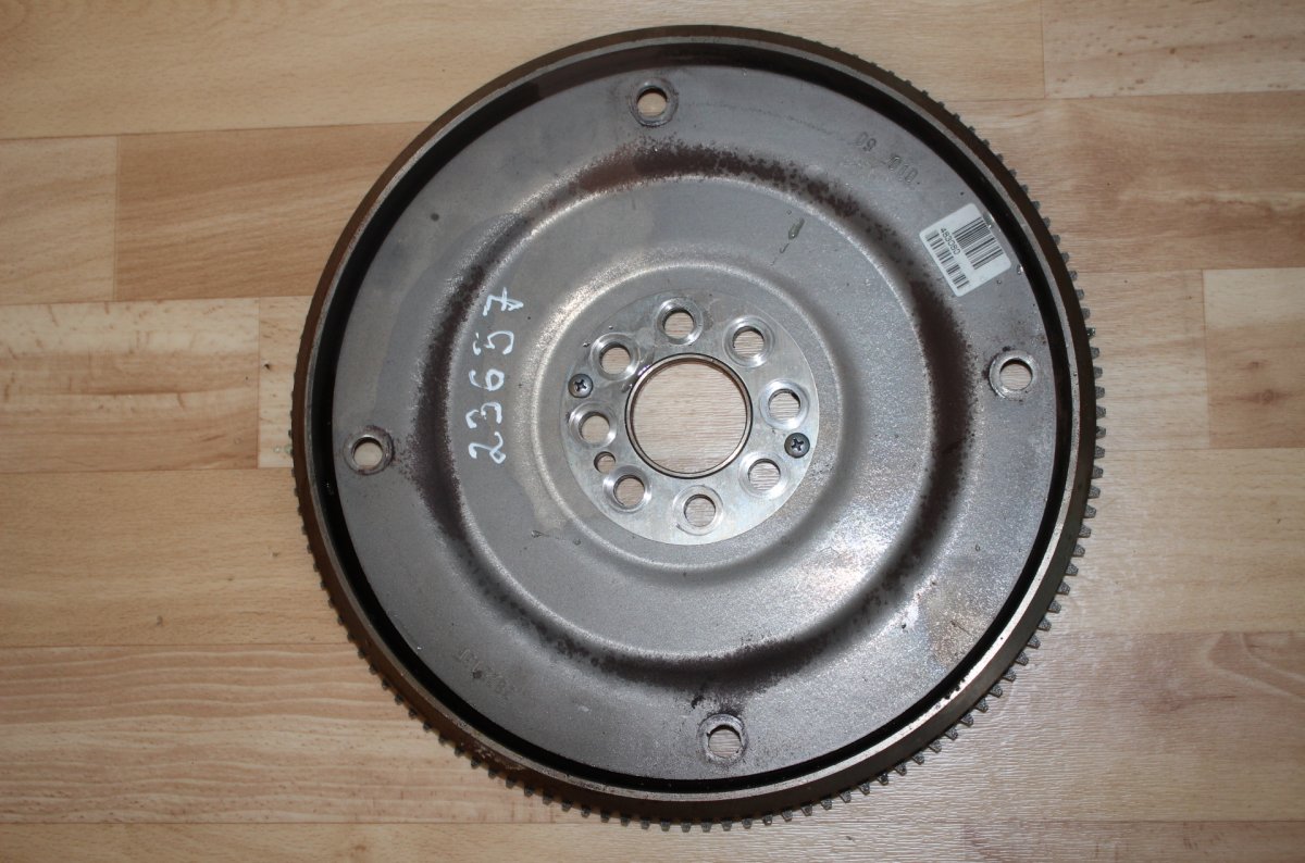 Nissan Qashqai hooratas NISSAN QASHQAI I (J10) (2007-2013) Flywheel

Ge...