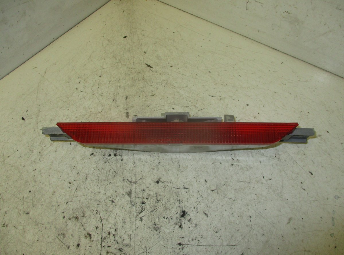 Toyota Avensis Verso Additional Brake Light TOYOTA AVENSIS VERSO (XM20) (2001-2009) Additio...