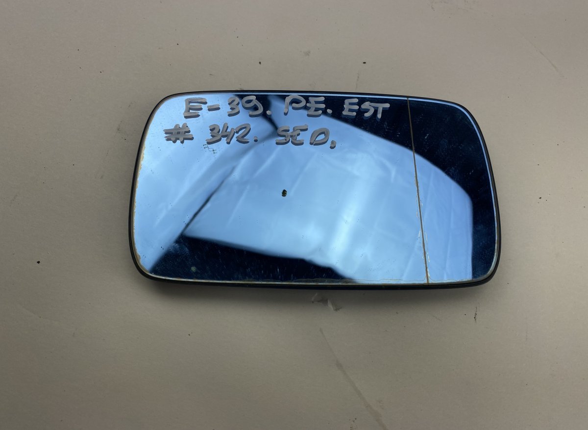 BMW 5 (E39) veidrodis (dešinėje)