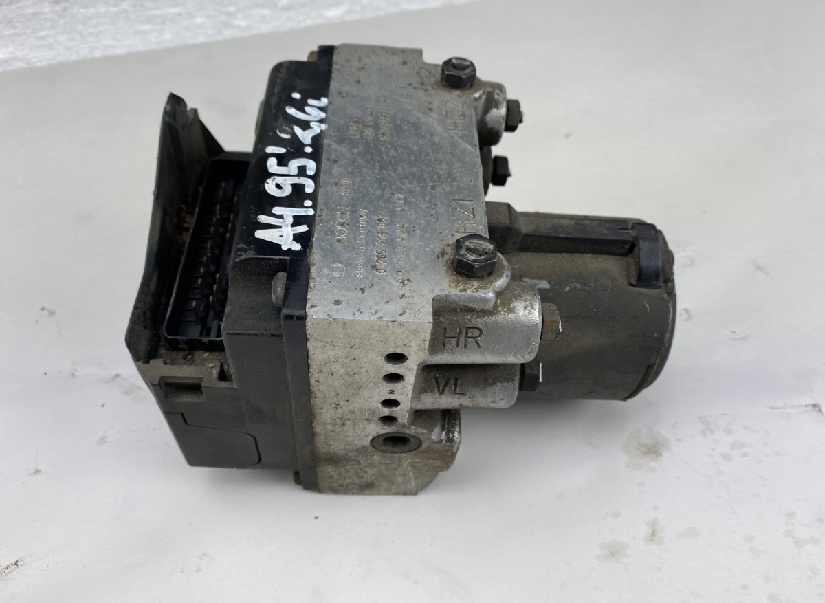 Audi A4 (B5) ABS hydraulic unit / pump AUDI A4 (B5) (1994-2001) ABS hydraulic unit / p...