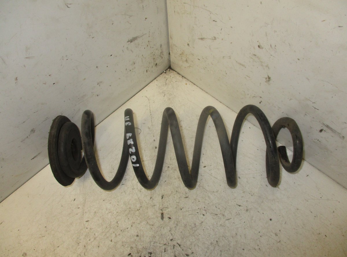 Volkswagen Golf 4 Spring Rear Right VW GOLF V (1K) (2003-2009) Spring Rear Right

G...