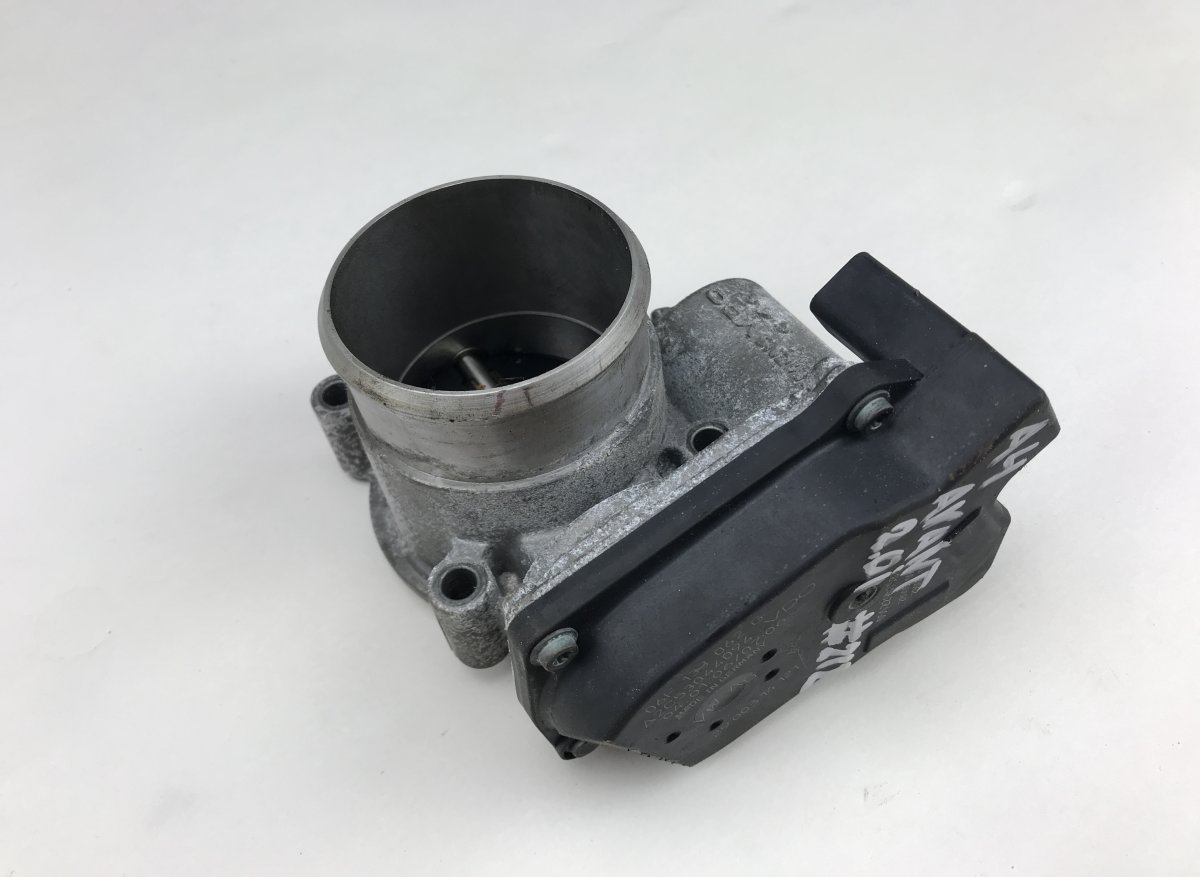 Audi A4 (B6) Throttle body AUDI A4 (B7) (2004-2008) Throttle body 06F13306...