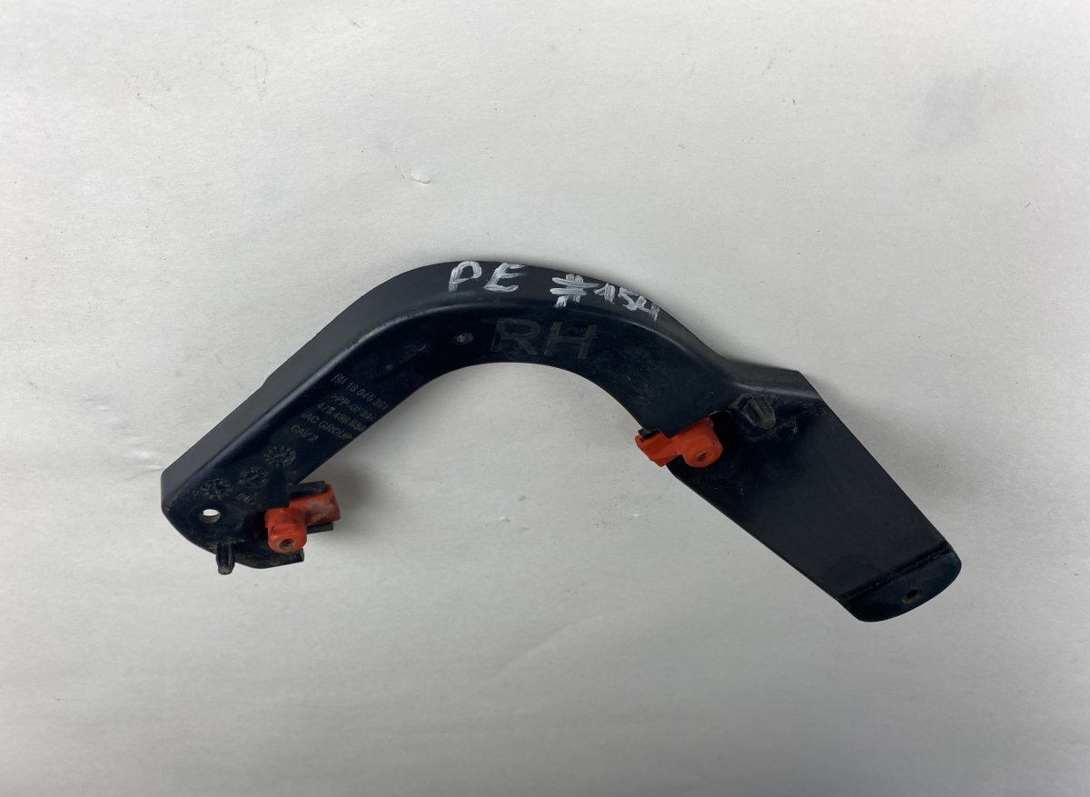 Opel Corsa (D) Front Bumper bracket on fender right OPEL CORSA D (S07) (2006-2014) Front Bumper bra...