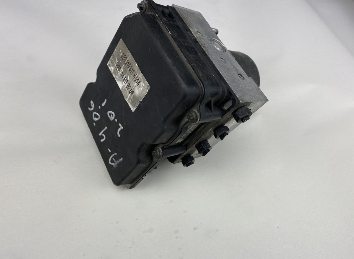 Audi A4 (B6) ABS hydraulic unit / pump AUDI A4 (B7) (2004-2008) ABS hydraulic unit / p...