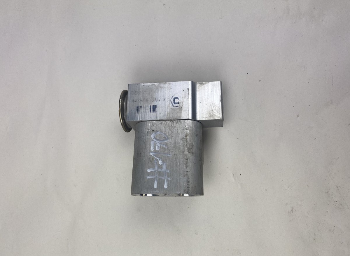 Subaru Legacy AC Expansion Valve SUBARU LEGACY IV / Outback (2003-2009) AC Expan...