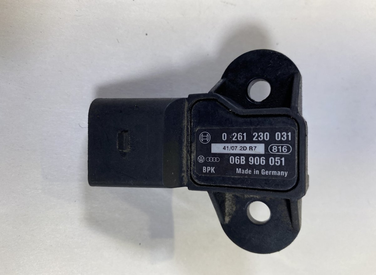 Audi A3 (8L) MAP Sensor AUDI A3 (8L1) (1996-2003) MAP Sensor 06B906051
...