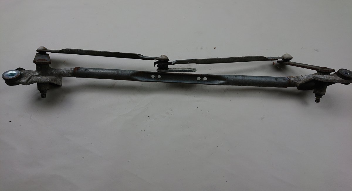Toyota Corolla Wiper linkage / mechanism TOYOTA COROLLA IX (E120) (2001-2007) Wiper link...