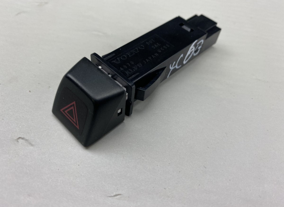 Volvo XC60 Hazard switch