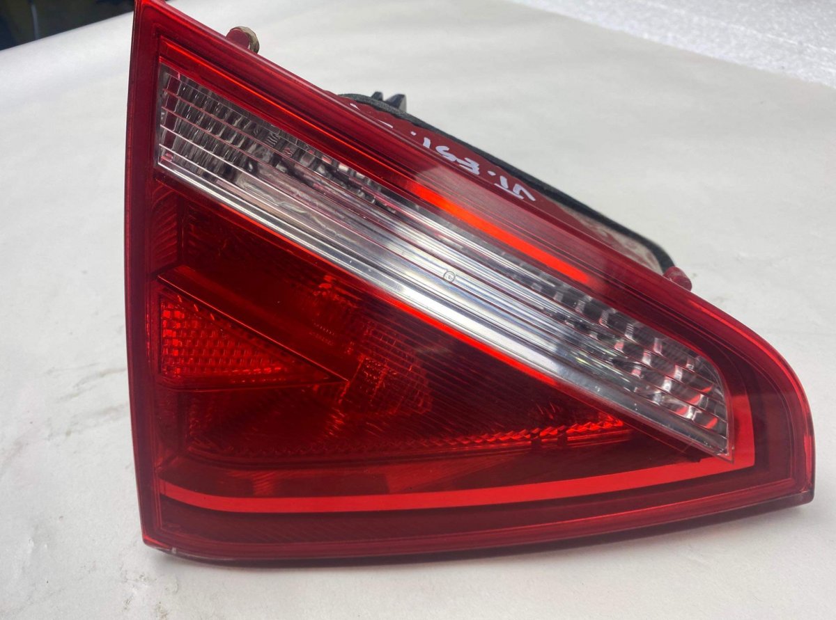 Audi A5 (B8) Inner tail light, left AUDI A5 (B8, 8T, 8F) (2007-2016) Inner tail lig...