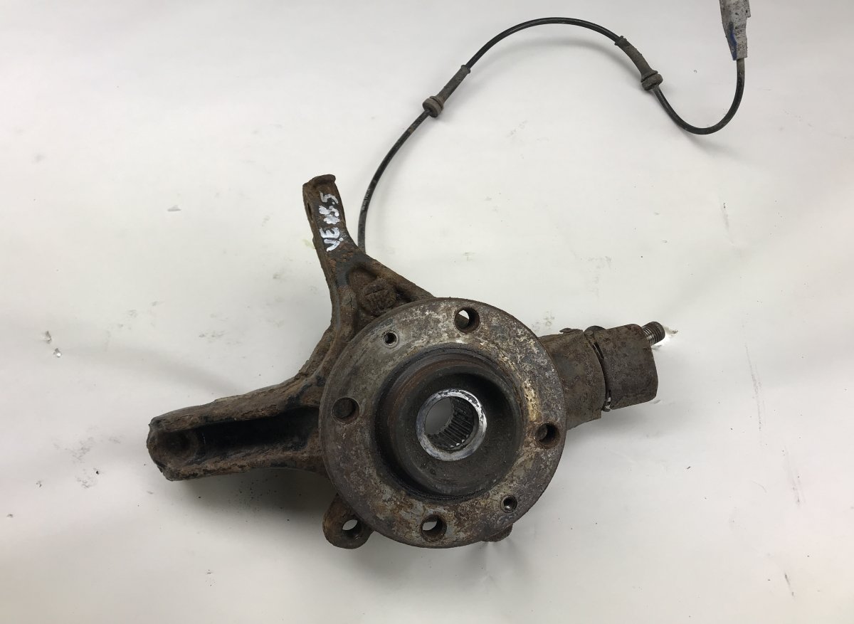 Citroen Berlingo Wheel bearing housing front left CITROËN BERLINGO III (2008-2018) Wheel bearing ...
