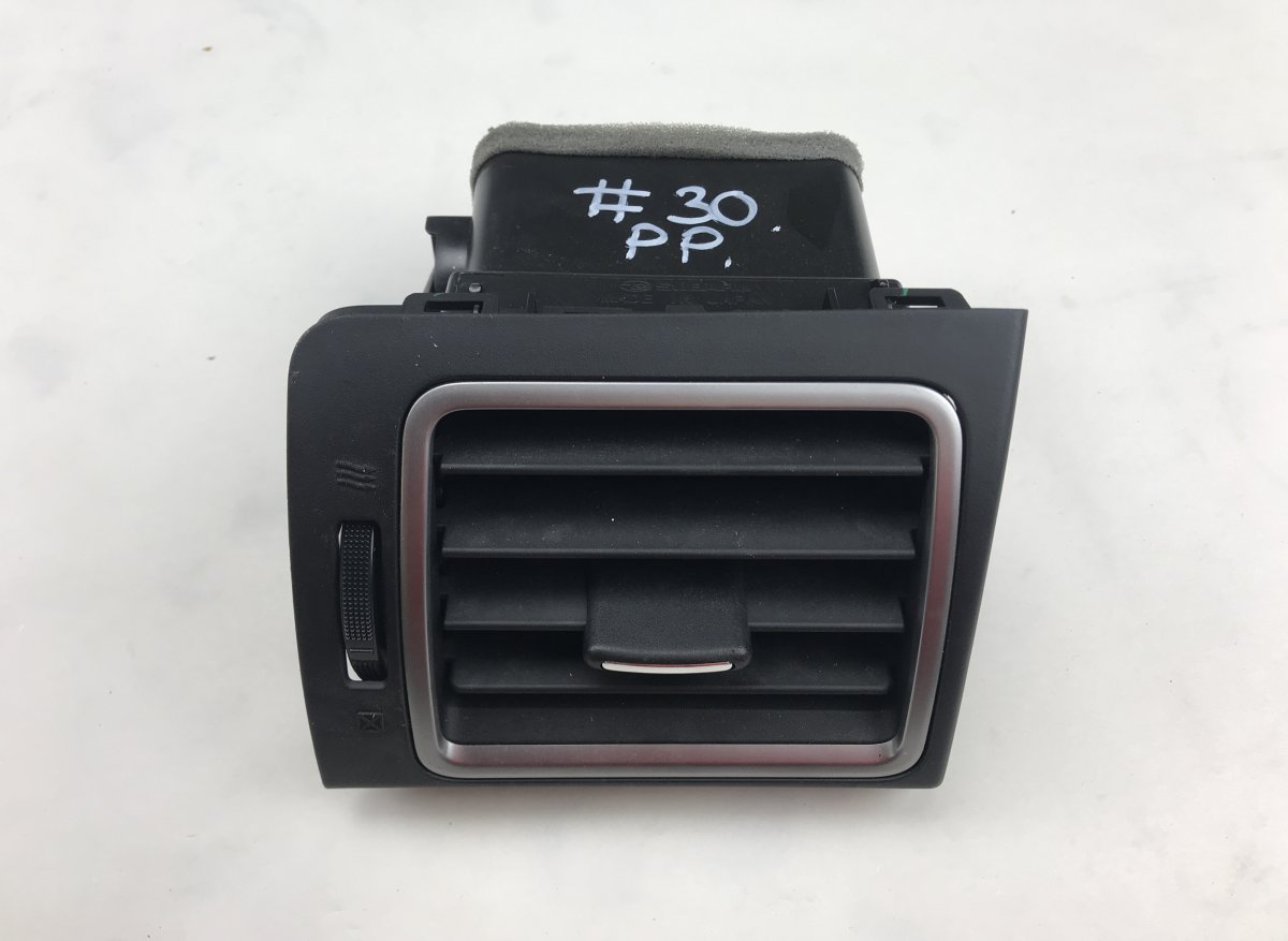 Subaru Levorg Air Vent front right