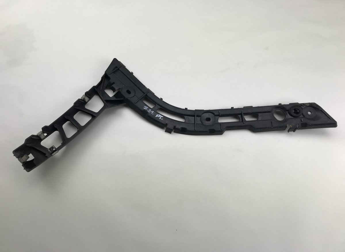 Jaguar XF Rear bumper Carrier holder on fender right JAGUAR XF (X250, CC9) (2008-2015) Rear bumper C...