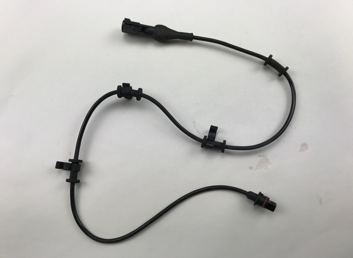 Jaguar XF ABS Sensor Front Left JAGUAR XF (X250, CC9) (2008-2015) ABS Sensor Fr...