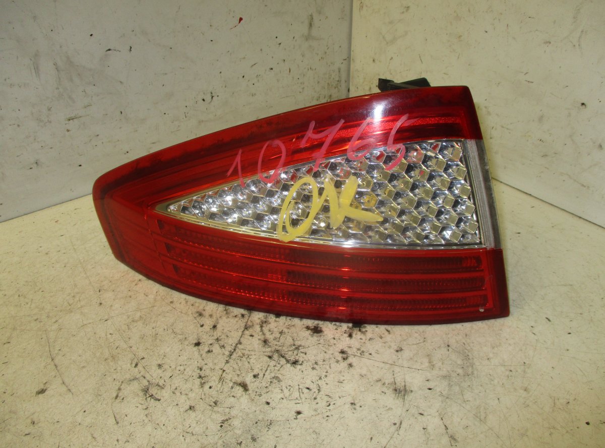 Ford Mondeo takavalo (vasen) FORD MONDEO Mk IV (BA7) (2007-2014) Tail light ...