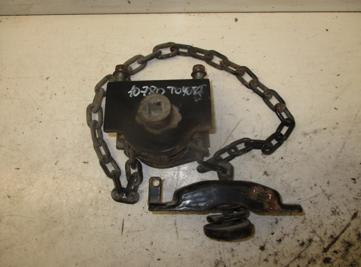 Toyota Land Cruiser 150 Spare Wheel Carrier under vehicle
