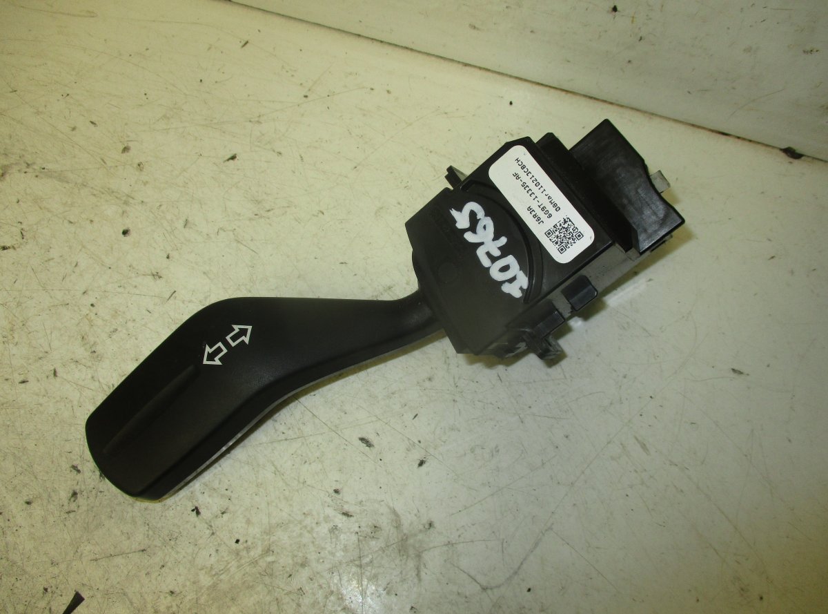 Ford Mondeo Indicator switch FORD MONDEO Mk IV (BA7) (2007-2014) Indicator s...